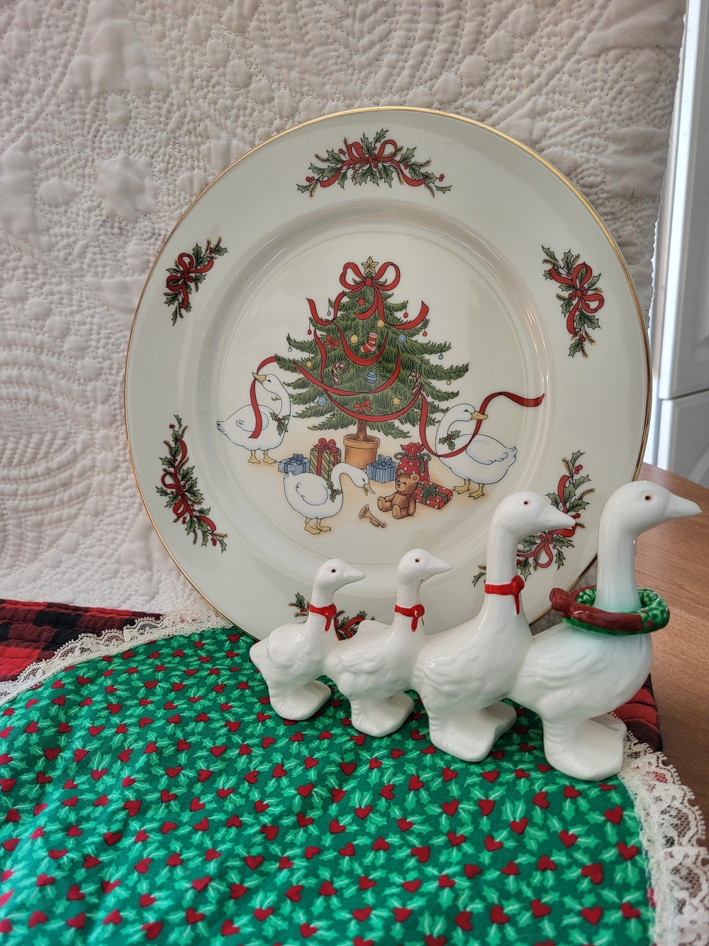 Vintage Goose Christmas